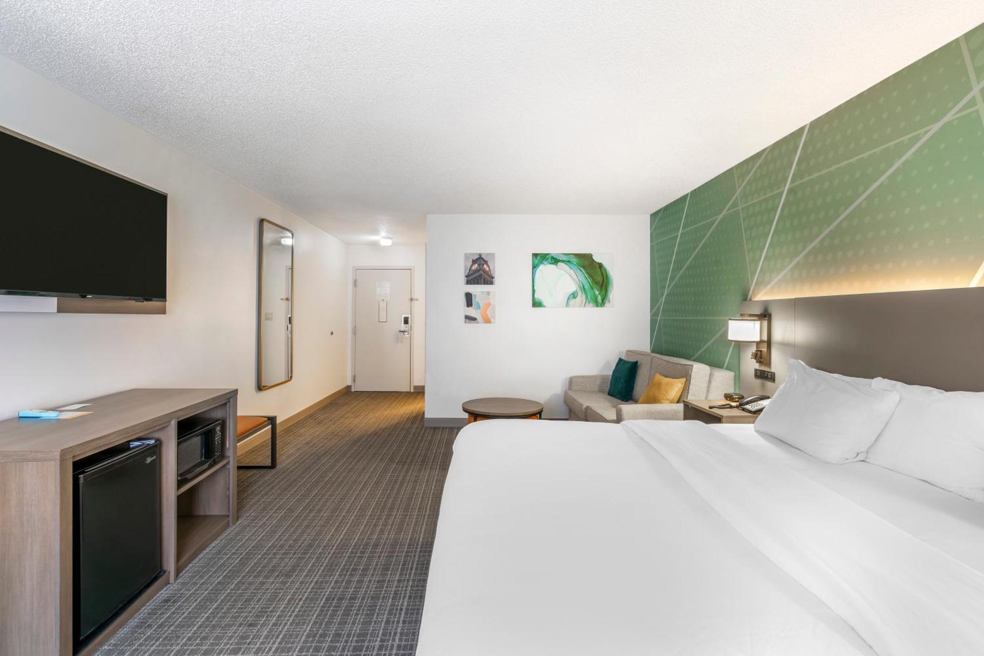 Comfort Inn & Suites Louisville Airport Fair & Expo Εξωτερικό φωτογραφία